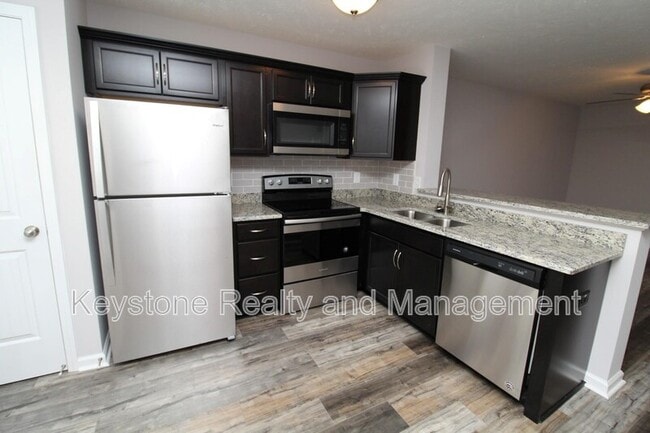 Foto del edificio - 1611-E Railton Ct