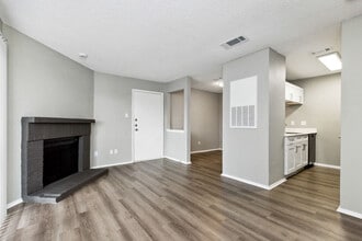 Building Photo - Hunters Glen - NEW UPGRADES!