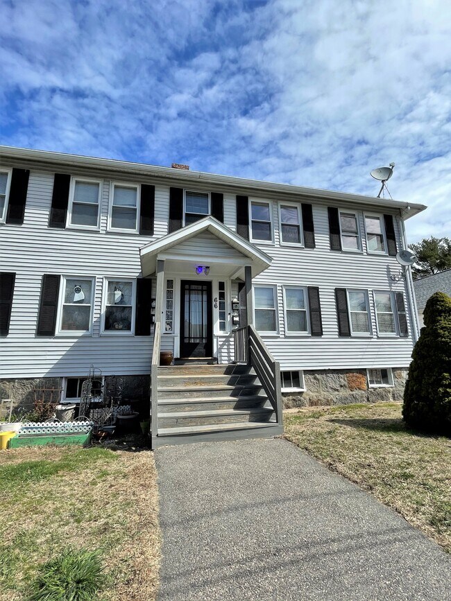 Foto del edificio - 66 Raycroft St