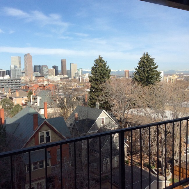 Downtown & Flatirons - 1433 N Williams St