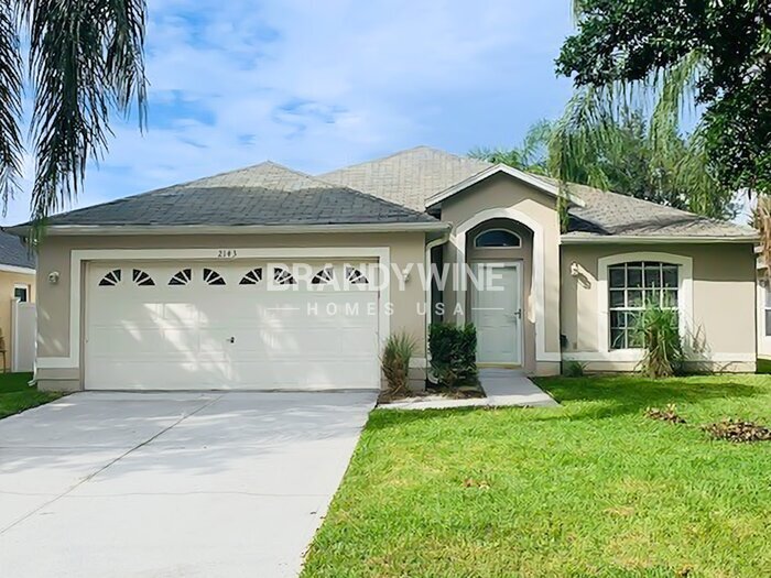 Foto principal - 2143 Fennell St