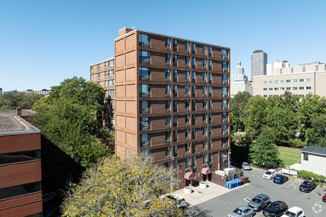 Foto del edificio - 360 Main