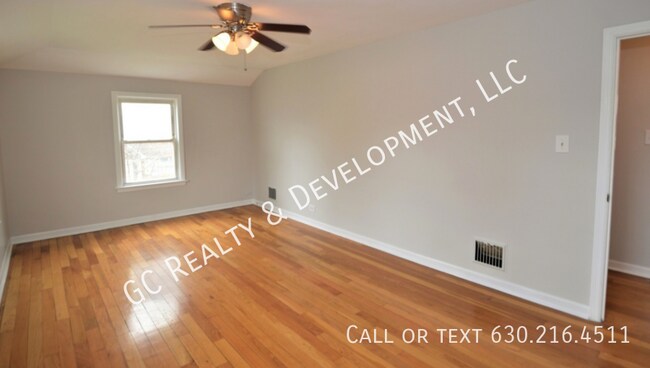 Foto del edificio - 735 Hull Ave