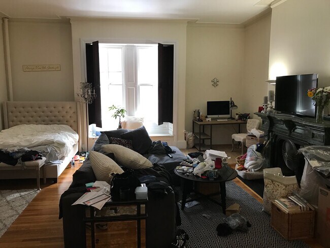 Foto del edificio - 135 Beacon St