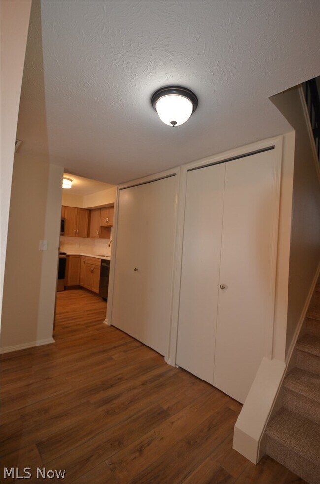 Foto del edificio - 6933 W Fitzwater Rd