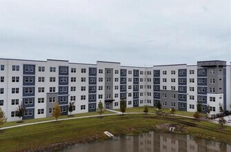 Building Photo - 5579 Millennia Park Dr