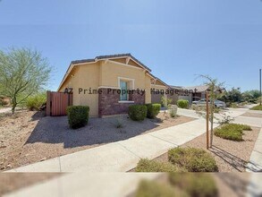 Building Photo - 2041 W Sierra Sunset Trail