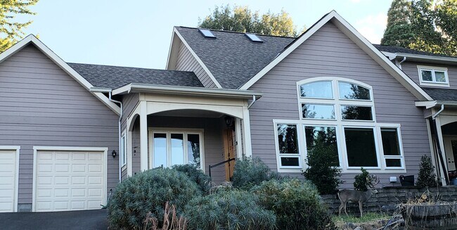 Foto del edificio - 729 Walker Ave