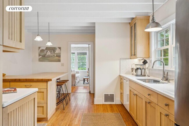 Building Photo - 50 Corrigan St