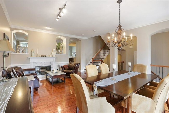 Building Photo - 5875 Riverstone Cir
