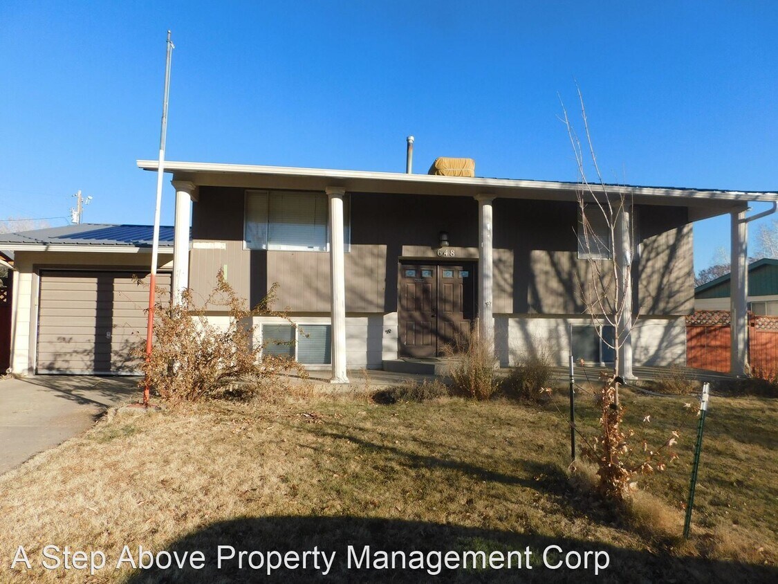 Primary Photo - 3 br, 2 bath House - 648 29 1/4 Road