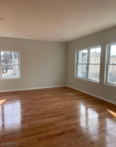 Foto del edificio - 476 Meade St