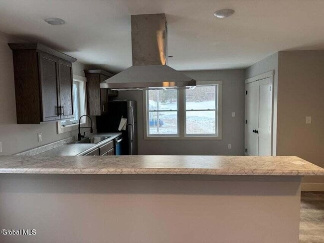 Building Photo - 199 US-4