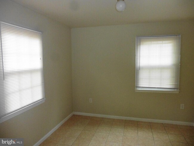 Building Photo - 7557 Whitehall Dr