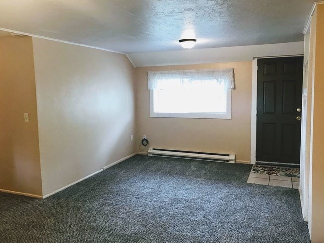 Building Photo - 3 br, 2 bath House - 1938 Chambers St