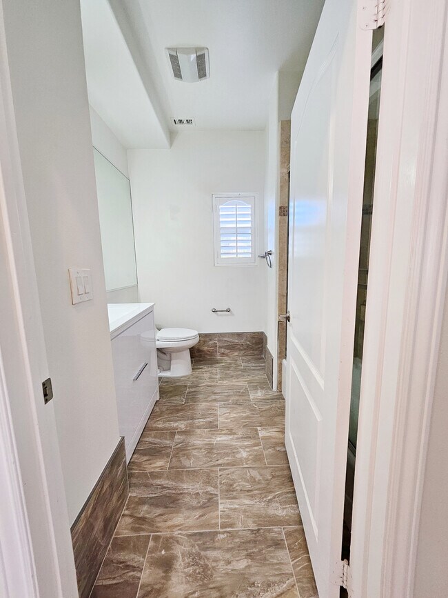 Foto del edificio - 3780 Lenawee Ave