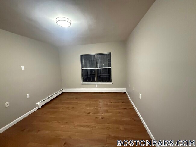 Foto del edificio - 757 Highland Ave