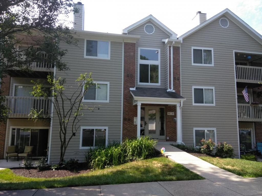 Foto principal - 10 Creekwood Drive Unit 8