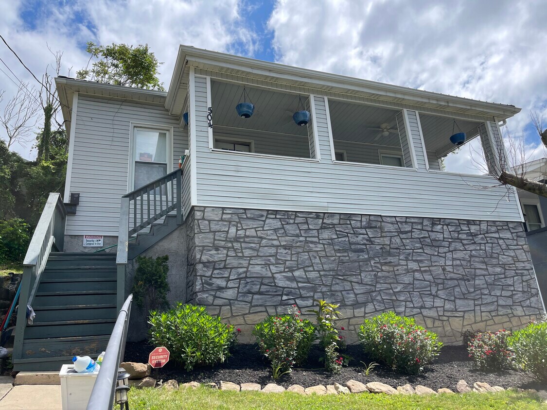 Foto principal - 504 Glover St