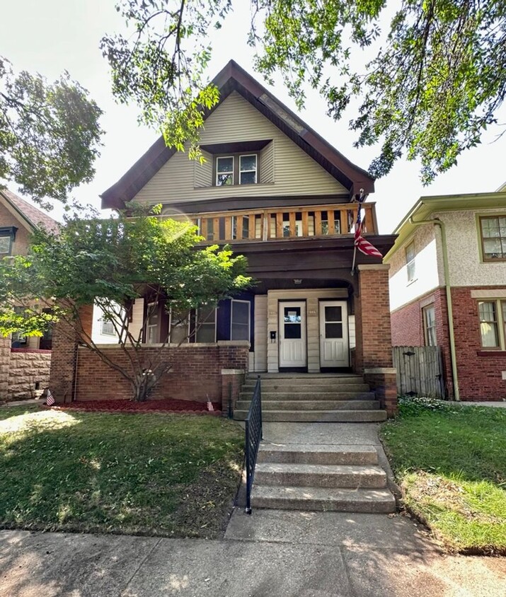 Foto principal - 1117-1119 S 28th St