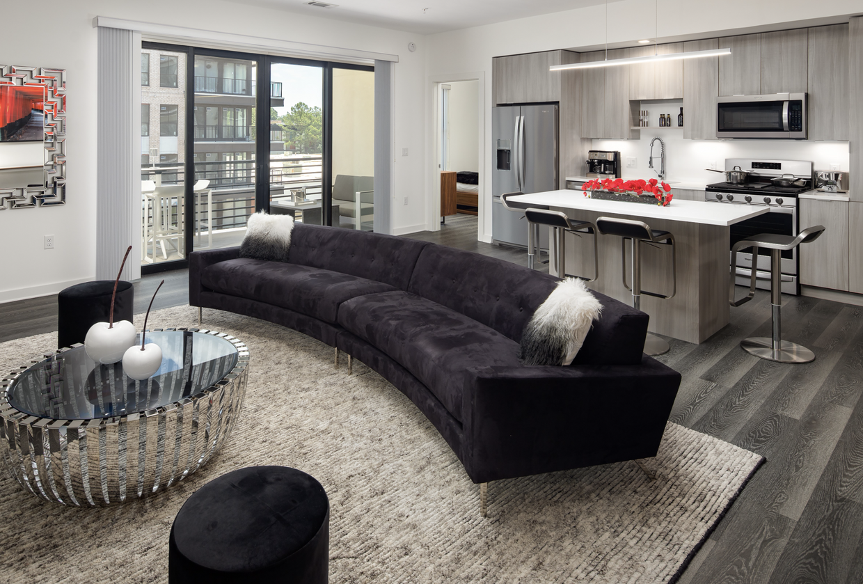 Foto principal - 3543 Chamblee Dunwoody Rd