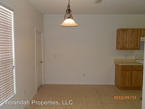 Building Photo - 849 Knollwood Dr