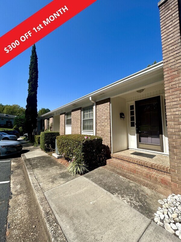 1338 Briar Creek Rd Unit 10, Charlotte, NC 28205 Condo for Rent in