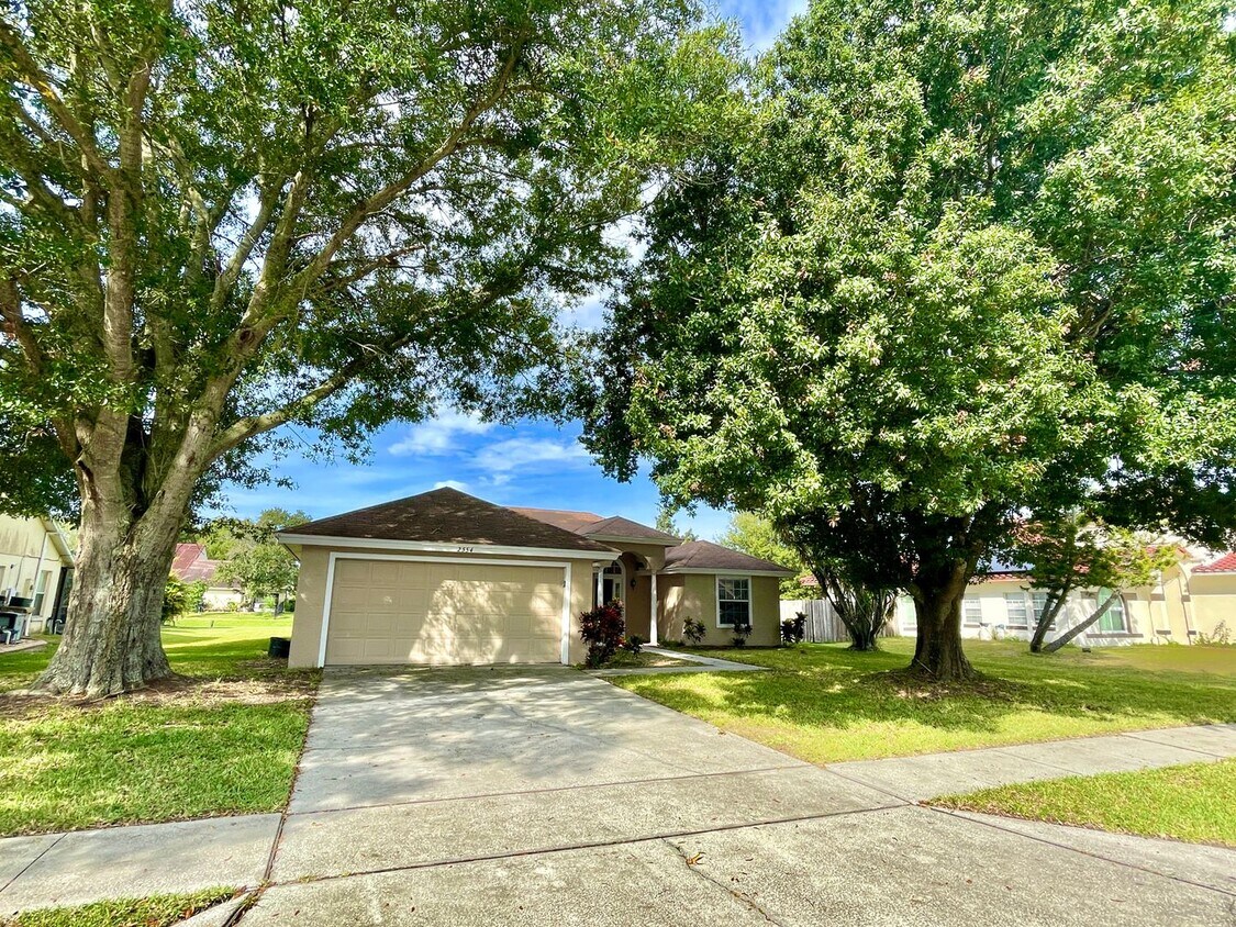 Cute 4/2 EAST Orlando Home in Wedgefield! - Cute 4/2 EAST Orlando Home in Wedgefield!