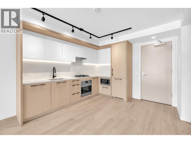 Building Photo - 5189 Earles St