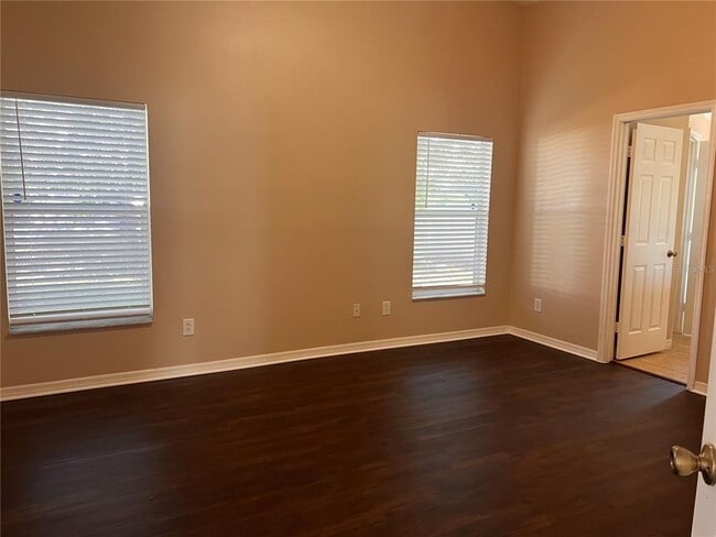 Foto del edificio - 9349 Pecky Cypress Way