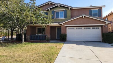 Building Photo - 53214 Savannah Ct
