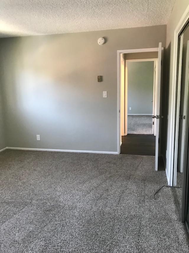 Foto del edificio - 11806 Gorham Ave