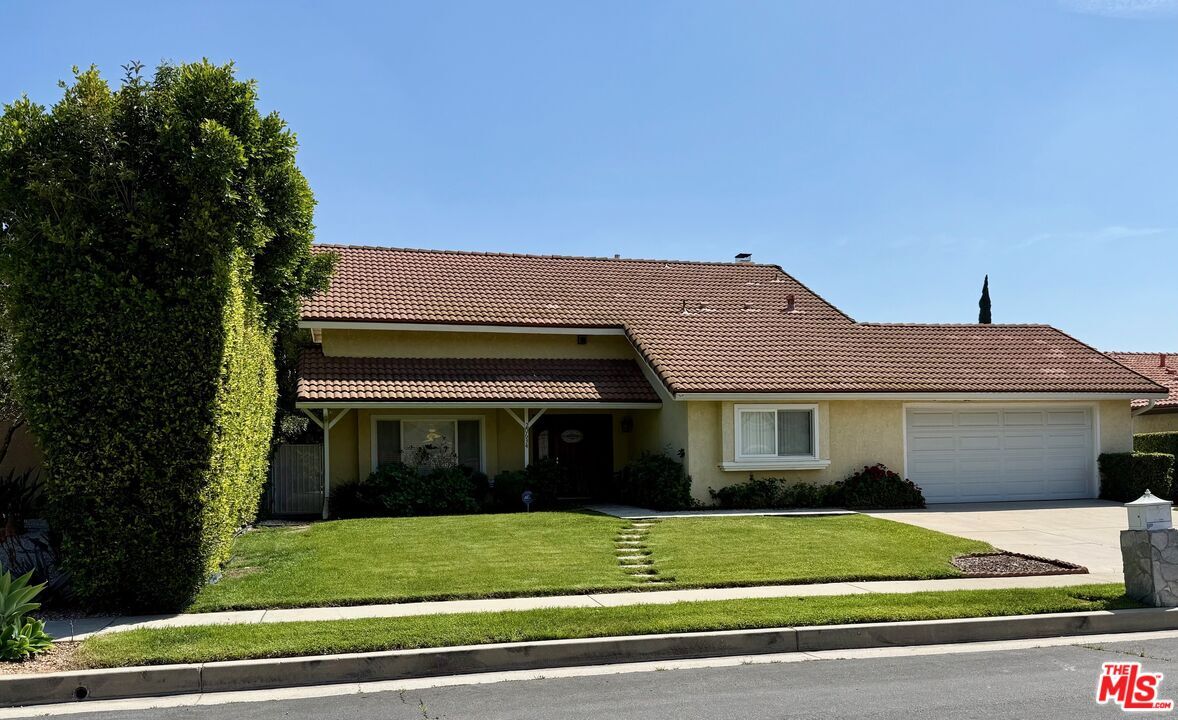 Foto principal - 20634 Nashville St