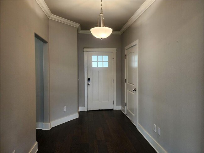 Building Photo - 59 E Loveland Loop