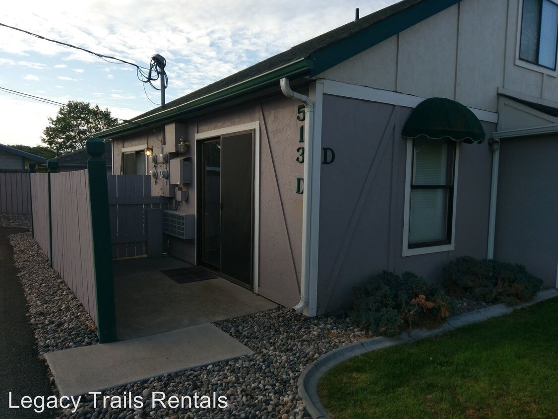 513 S Beech St, Moses Lake, WA 98837 Condo for Rent in Moses Lake, WA