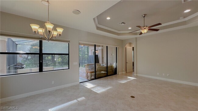 Building Photo - 1530 Serrano Cir