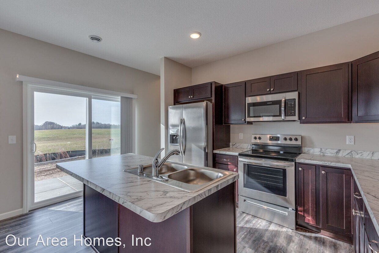 Primary Photo - 3 br, 3 bath House - 12651 Pond View Rd