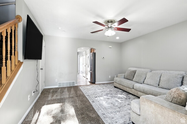 Building Photo - 123 Penhurst Pl
