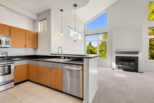 Photo - 521 7th Ave Apartment