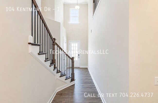 Building Photo - 104 Kentmore Dr