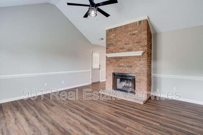 Foto del edificio - 6934 Southknoll Ave