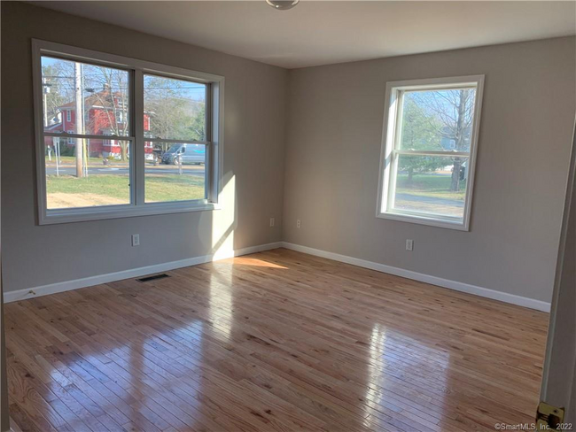 Master Bedroom - 170 Maple Ave