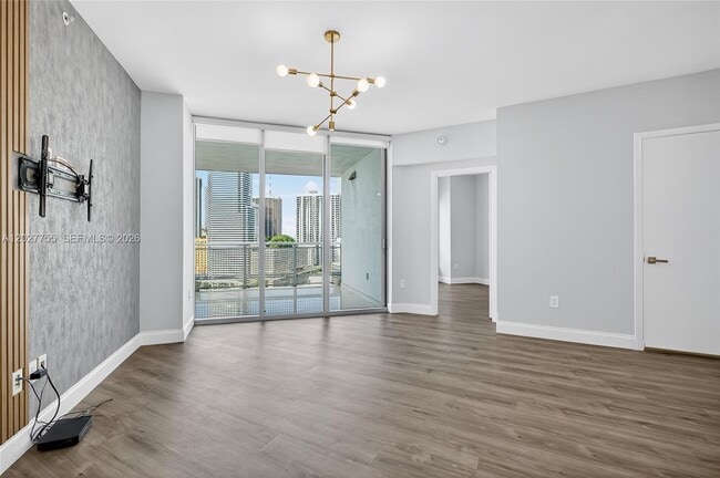 Building Photo - 350 S Miami Ave