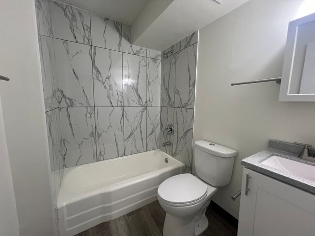 Building Photo - Maria Apartments