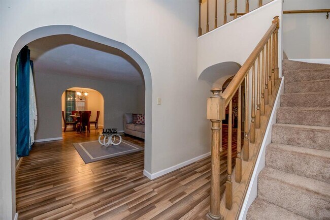 Foto del edificio - 2710 Yorktown Dr