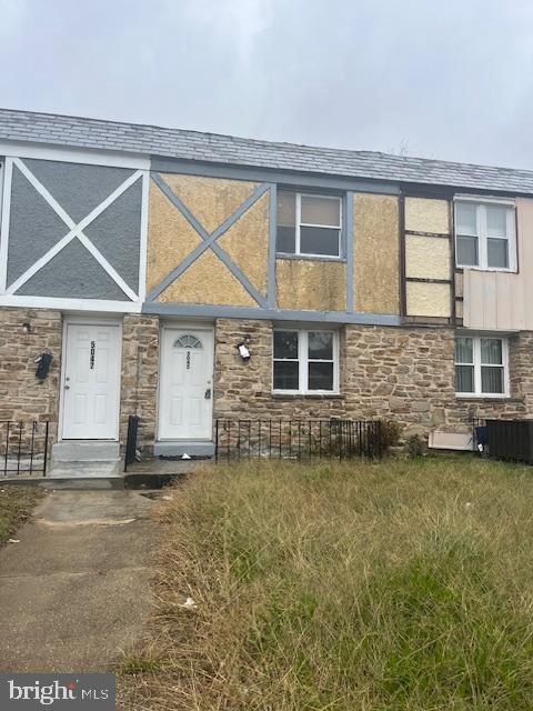 Building Photo - 5045 Pembridge Ave