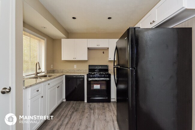Foto del edificio - 4007-4007 7 Hills Trail
