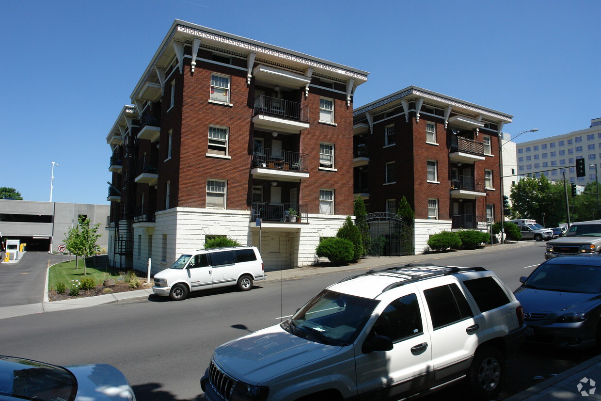 ¡Cambridge Court - Cambridge Court Apartments