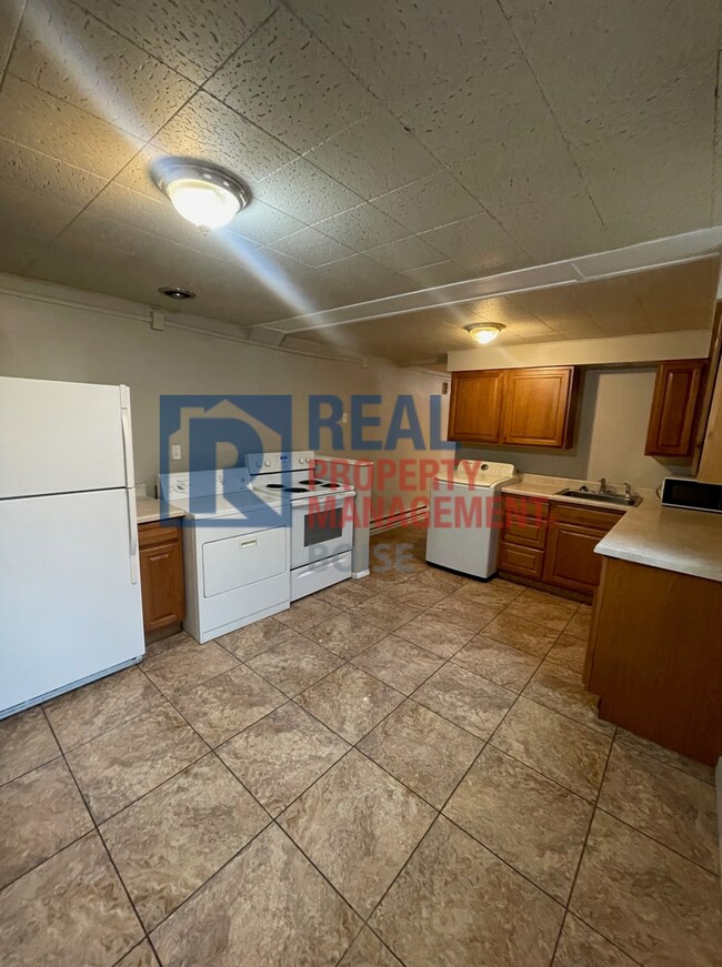 Foto del edificio - Spacious Basement Apartment in Downtown Caldwell