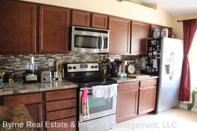 Foto del edificio - 4 br, 3 bath House - 1030 Scarlet Oak Dr